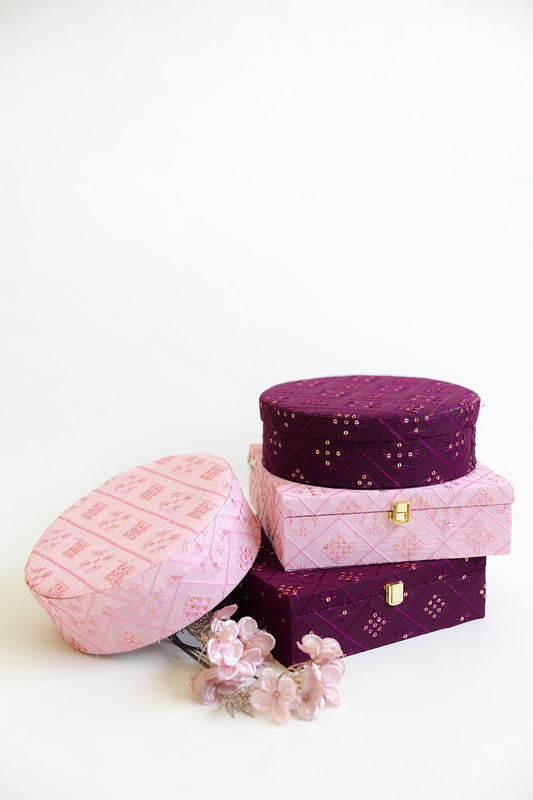 Light Pink Chikankari Sqaure Gift Box