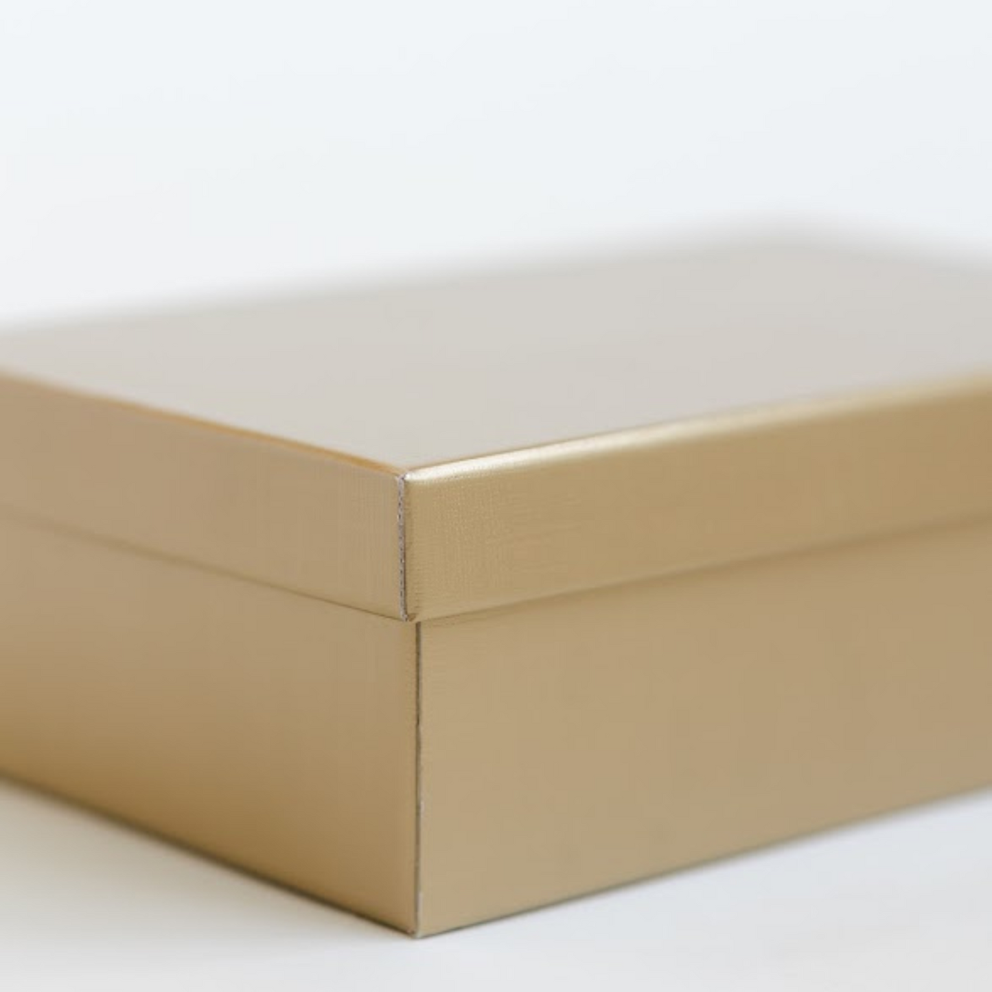 gold GIFT BOXES